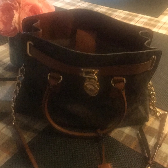 Michael Kors large purse authentic - Picture 5 of 5